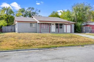 4812 Marshall Street, Forest Hill, TX 76119