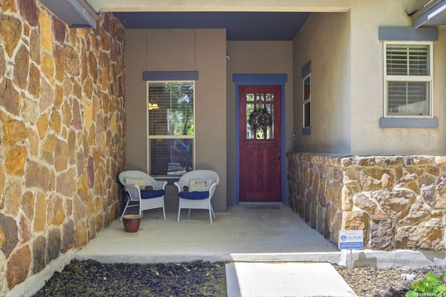 1719 Alpine Cir, San Antonio, TX 78248