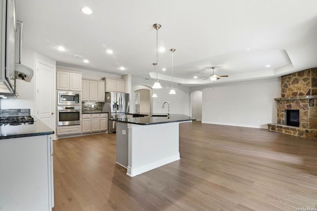 1719 Alpine Cir, San Antonio, TX 78248