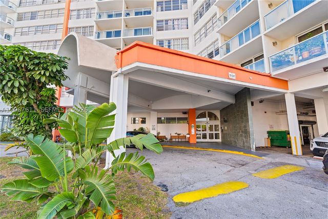 1351 NE Miami Gardens Dr 301E, Miami, FL 33179