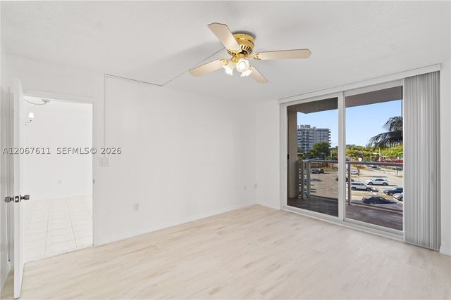 1351 NE Miami Gardens Dr 301E, Miami, FL 33179