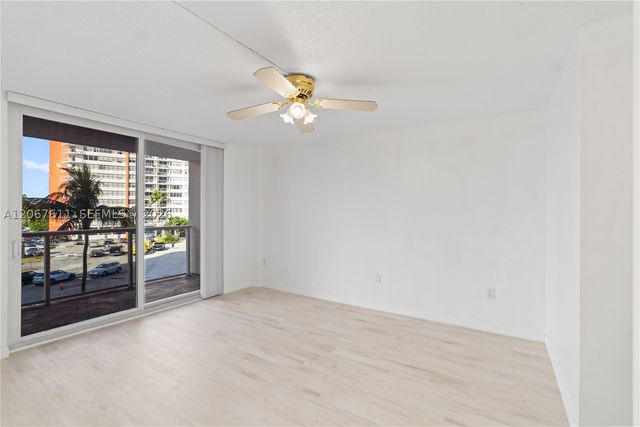 1351 NE Miami Gardens Dr 301E, Miami, FL 33179