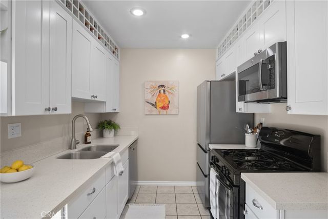 975 S Idaho 95, La Habra, CA 90631