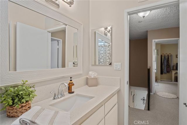 975 S Idaho 95, La Habra, CA 90631