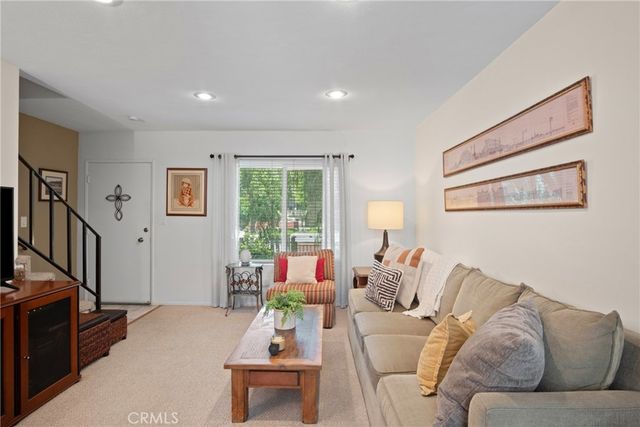 975 S Idaho 95, La Habra, CA 90631