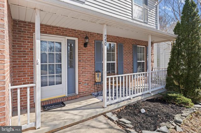 740 SPOTTERS CT, Hampstead, MD 21074