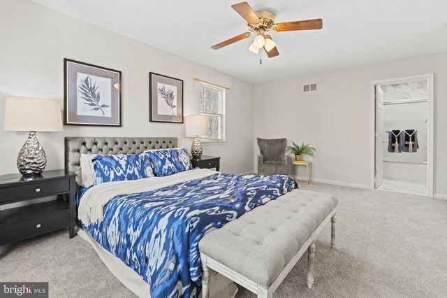 740 SPOTTERS CT, Hampstead, MD 21074