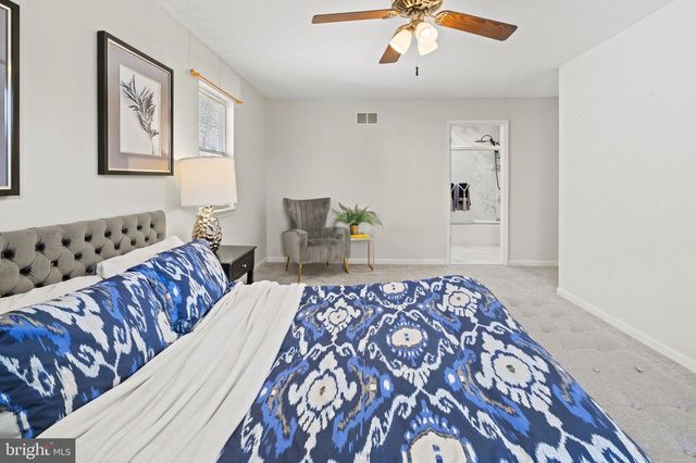 740 SPOTTERS CT, Hampstead, MD 21074