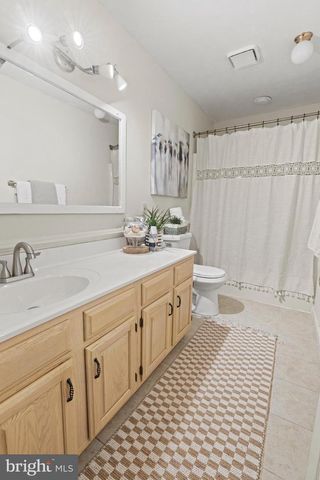 740 SPOTTERS CT, Hampstead, MD 21074