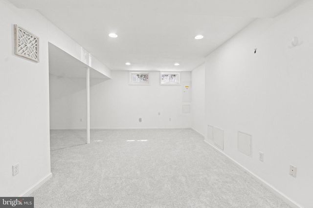 740 SPOTTERS CT, Hampstead, MD 21074