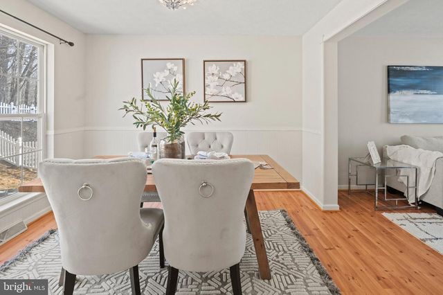 740 SPOTTERS CT, Hampstead, MD 21074