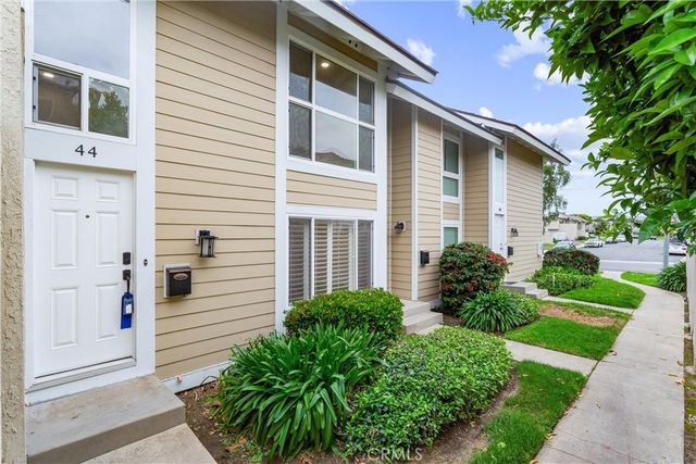 44 Elksford Avenue 3, Irvine, CA 92604