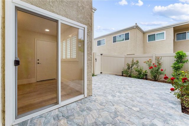 44 Elksford Avenue 3, Irvine, CA 92604