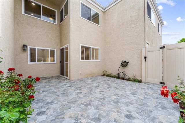 44 Elksford Avenue 3, Irvine, CA 92604