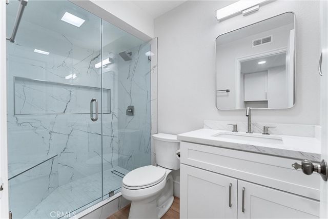44 Elksford Avenue 3, Irvine, CA 92604