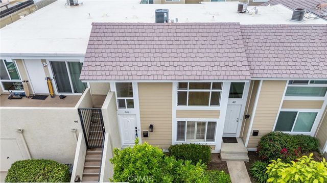 44 Elksford Avenue 3, Irvine, CA 92604