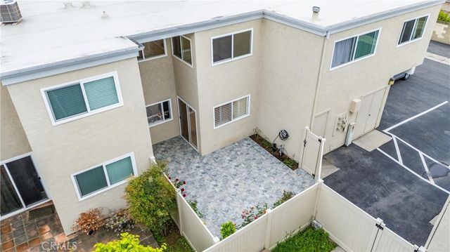 44 Elksford Avenue 3, Irvine, CA 92604