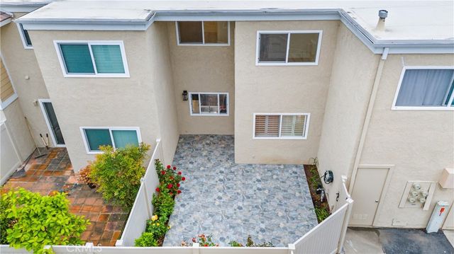 44 Elksford Avenue 3, Irvine, CA 92604