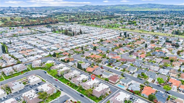 44 Elksford Avenue 3, Irvine, CA 92604