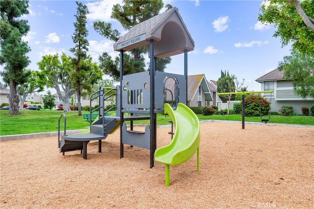 44 Elksford Avenue 3, Irvine, CA 92604