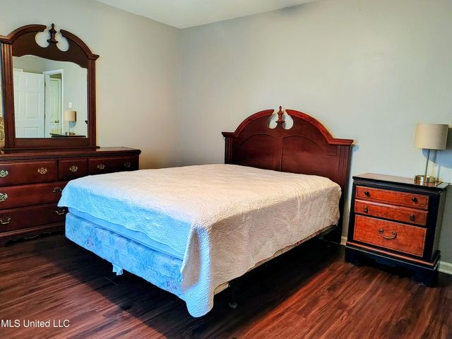 5080 Gautier Vancleave Road, E7, Gautier, MS 39553