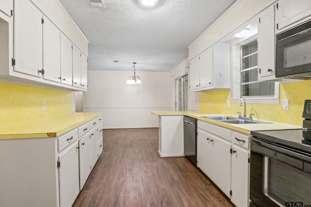 91 County Road 2108, Pittsburg, TX 75686