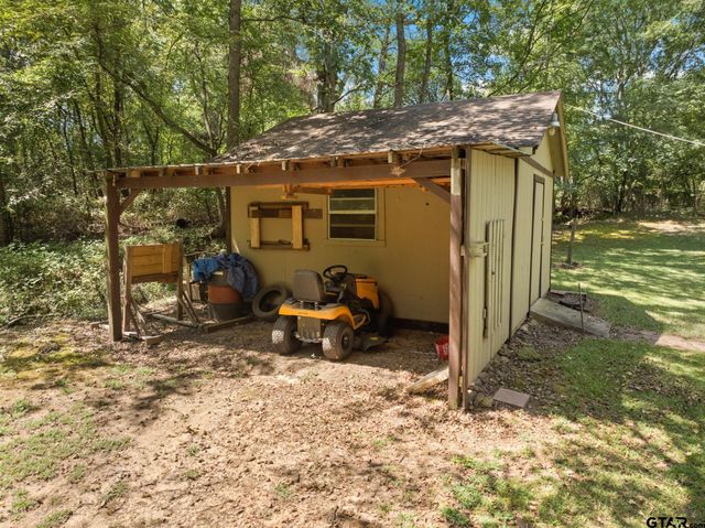 91 County Road 2108, Pittsburg, TX 75686