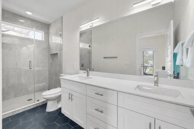 913 Valdez ST A & B, Austin, TX 78741