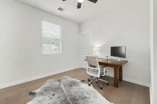 913 Valdez ST A & B, Austin, TX 78741