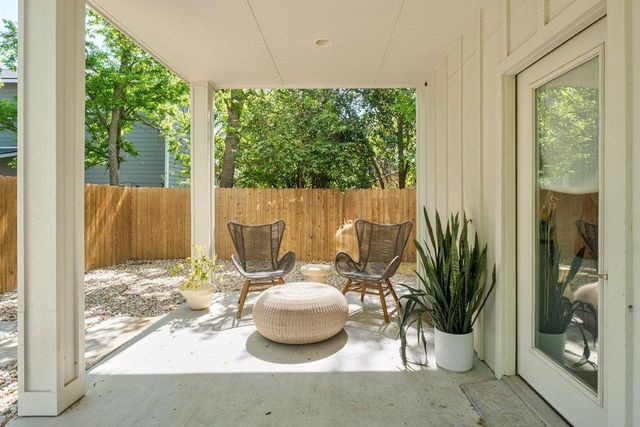 913 Valdez ST A & B, Austin, TX 78741