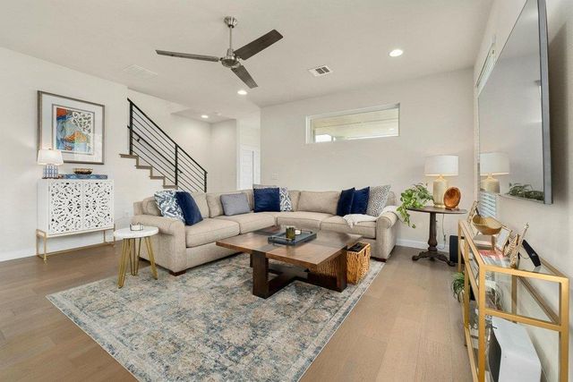 913 Valdez ST A & B, Austin, TX 78741