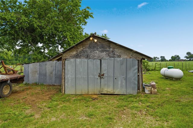 321 Hcr 2122 E, Whitney, TX 76692