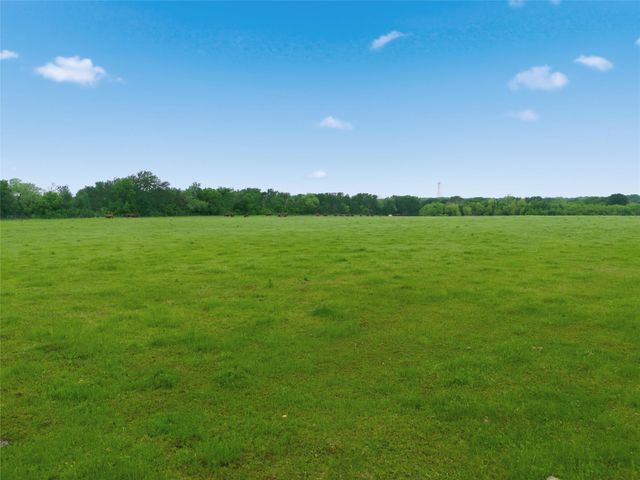 321 Hcr 2122 E, Whitney, TX 76692