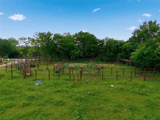 321 Hcr 2122 E, Whitney, TX 76692