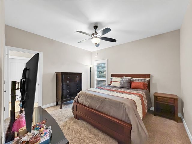 5410 Legends Dr, Corpus Christi, TX 78414