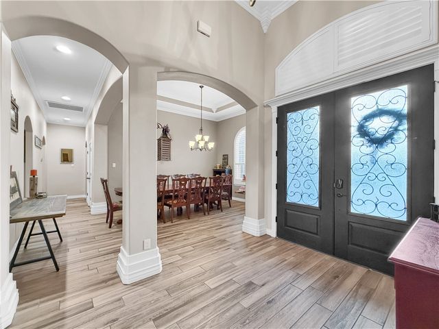 5410 Legends Dr, Corpus Christi, TX 78414