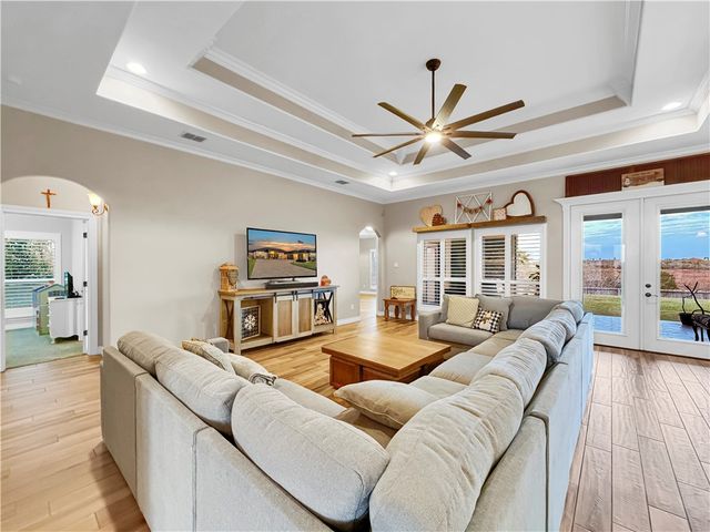 5410 Legends Dr, Corpus Christi, TX 78414