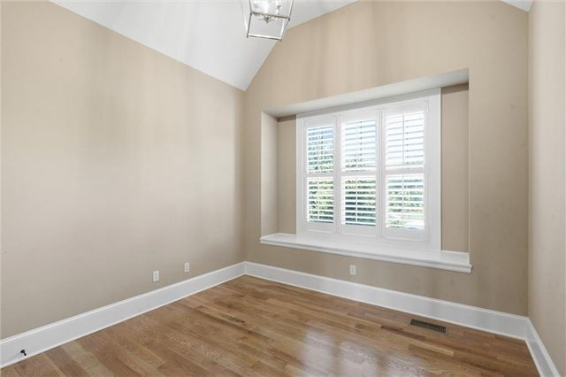 11609 W 158th Street, Overland Park, KS 66221