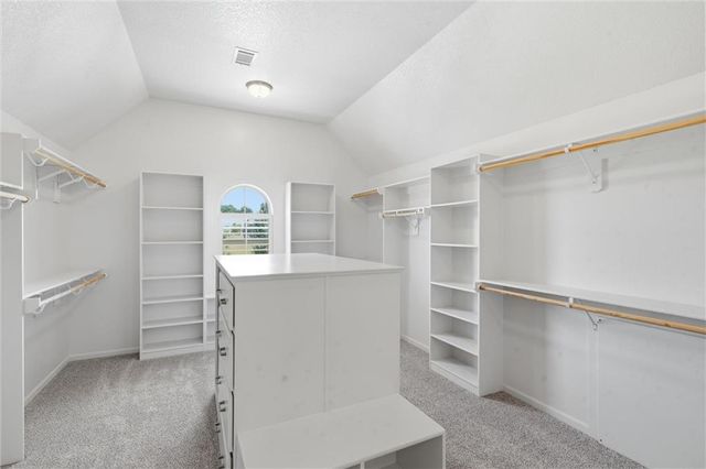 11609 W 158th Street, Overland Park, KS 66221