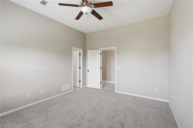 11609 W 158th Street, Overland Park, KS 66221