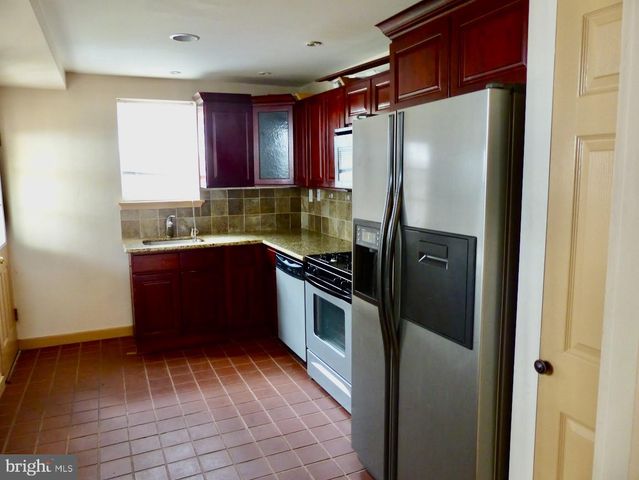 1619 E BERKS ST, Philadelphia, PA 19125