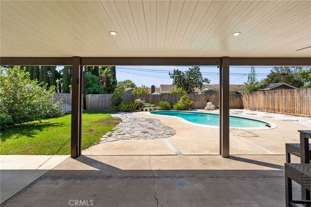 13051 Rosalind Drive, North Tustin, CA 92705