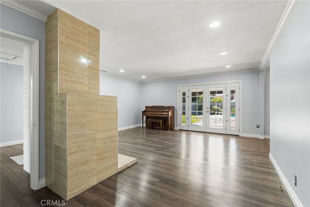 13051 Rosalind Drive, North Tustin, CA 92705