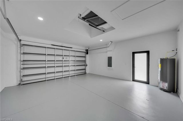 4119 13th ST SW, Lehigh Acres, FL 33976