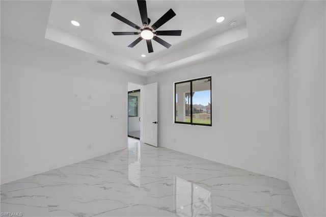 4119 13th ST SW, Lehigh Acres, FL 33976