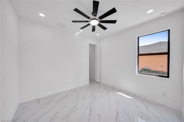 4119 13th ST SW, Lehigh Acres, FL 33976