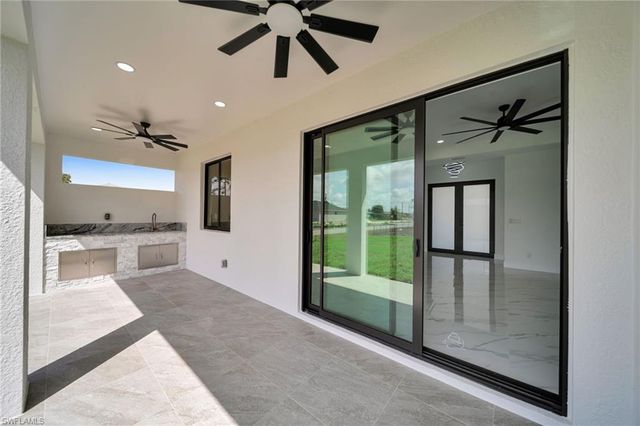 4119 13th ST SW, Lehigh Acres, FL 33976