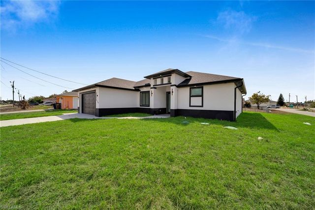 4119 13th ST SW, Lehigh Acres, FL 33976