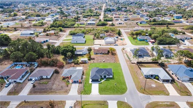 4119 13th ST SW, Lehigh Acres, FL 33976