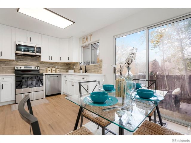 3040 W 107th Place B, Westminster, CO 80031